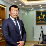 DALL·E 2024-10-28 11.30.43 - A Mongolian male lawyer in his early 40s, with short black hair, dressed in a sharp, dark blue suit with a white dress shirt and tie. He is standing c